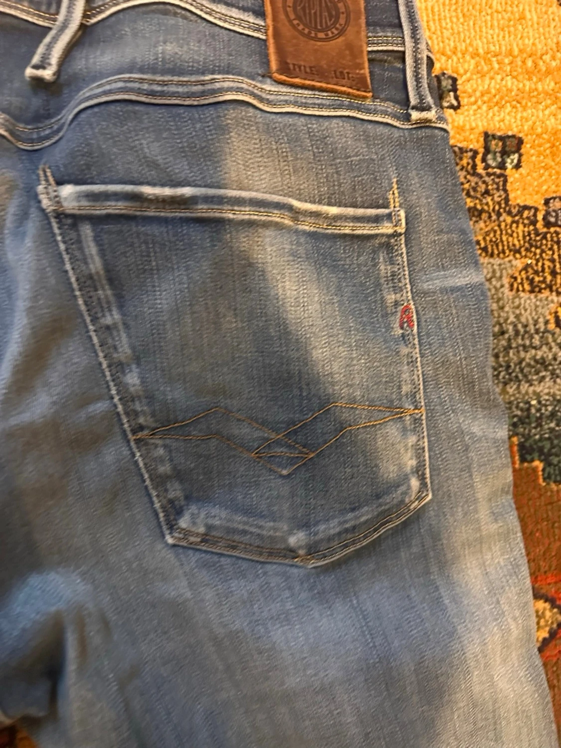 Blå slim fit jeans från Replay - 5