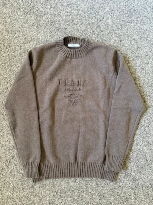 Prraada Gray sweater - Size M, true to size. Very comfortable and fits perfectly.