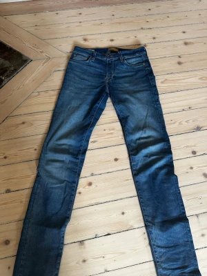 Jack and Jones Jeans - W30 L34 Knappt använda Hör av dig vid minsta fundering🤝