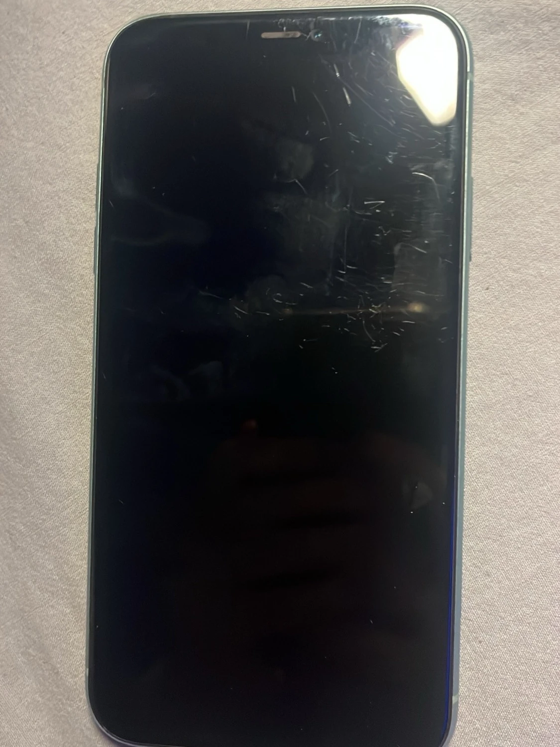 iPhone 11 blå med dubbla kameror - 1