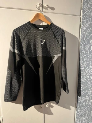 Gymshark onyx - Oanvänd gymshark onyx till salu! Hojta vid eventuella frågeställningar. 