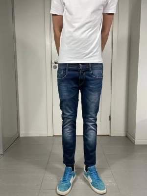 Replay Jeans  - Säljer nu dessa Replay Jeans, skriv för fler bilder/frågor🙌🏼