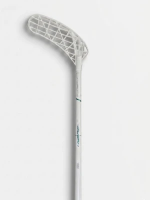 Zone Hybrid 29 Flex - Säljer en sprillans ny Zone-klubba!   Denna Zone Hybrid har 29 i flex och en längd på 96 cm, vilket ger dig utmärkt kontroll och en skön känsla.    Den levereras med ett AirOne blad i PP-plast med en liten nervikshook. INGEN SKURV ELLER TEJP UNDER!  Nypriset ligger runt 1499 kr, så här får du mycket för pengarna! Hör av dig om du vill veta mer. (TILLKOMMER INGEN LINDA)