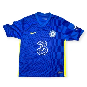 Chelsea tröja, Lukaku#9, Strl XXL - Helt ny, högkvalitativ replika  Storlek: XXL Pris: 299kr Leverans: Skickas inom 24 timmarObservera: Begränsat antal i lager – först till kvarn gäller  