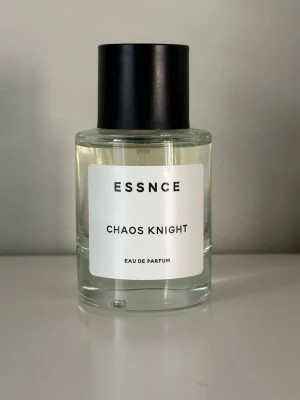 Essnce Chaos Knight - Essnce Chaos Knight har förvarats mörkt och svalt