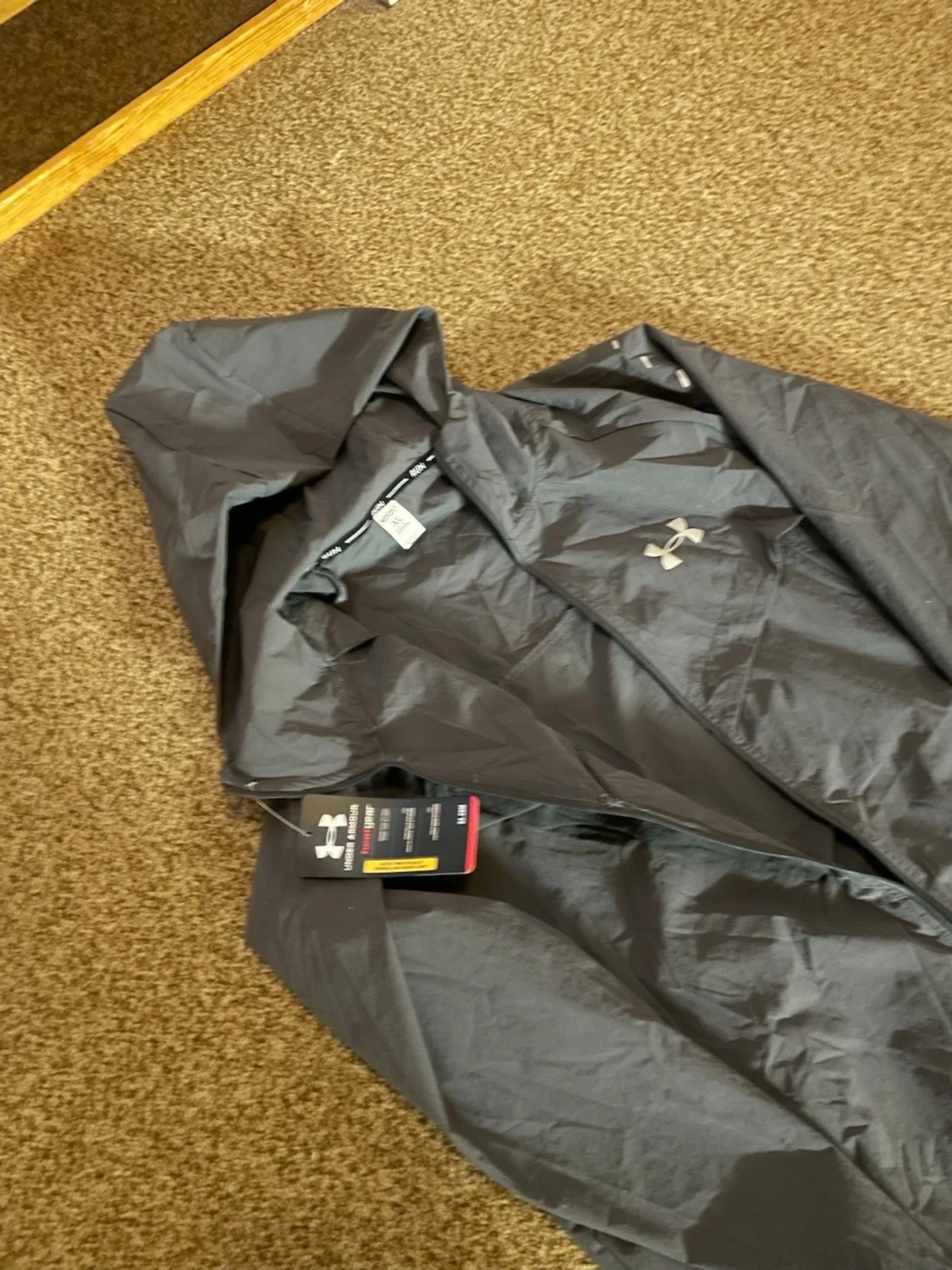 Svart vindjacka från Under Armour - 2