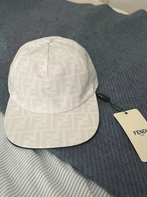 Fendi keps - Helt ny! 