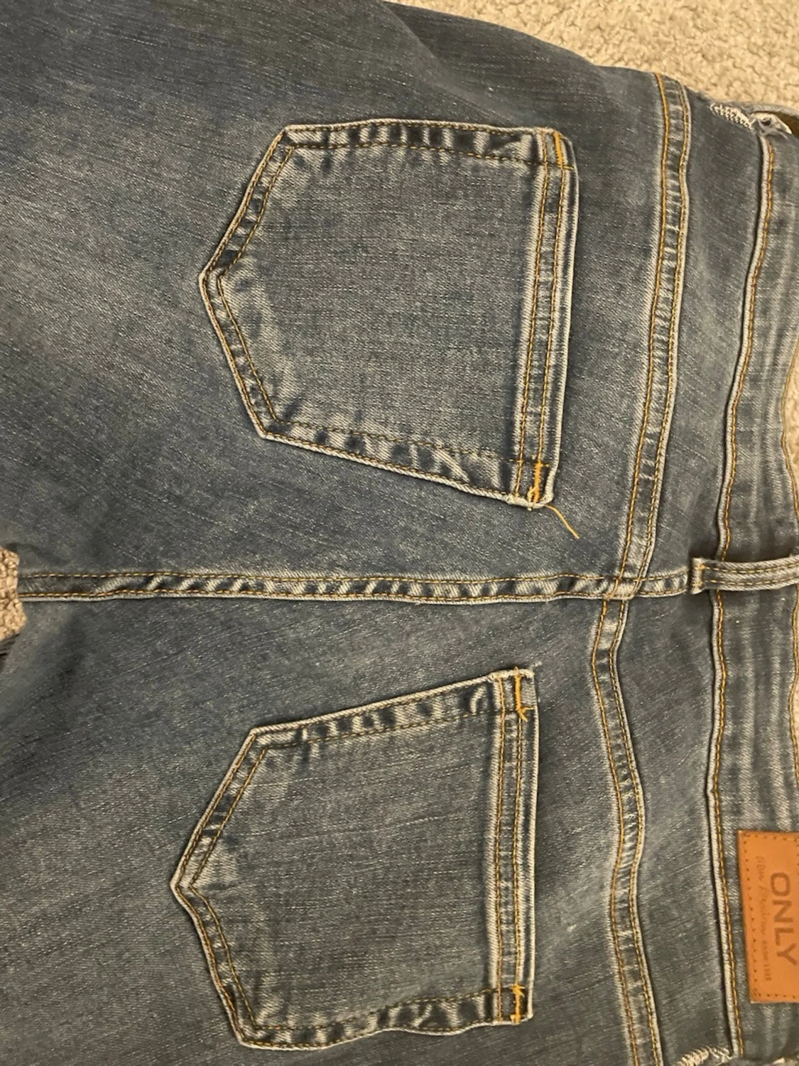 Blå bootcut jeans från ONLY - 2