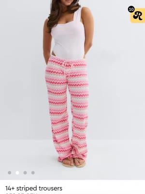 GINATRICOT STRIPED TROUSERS - säljer mina slutsålda byxor från gina (prislapp kvar)