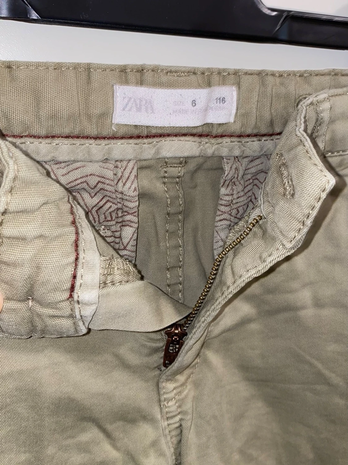 Beige bomullsshorts med fickor - 2