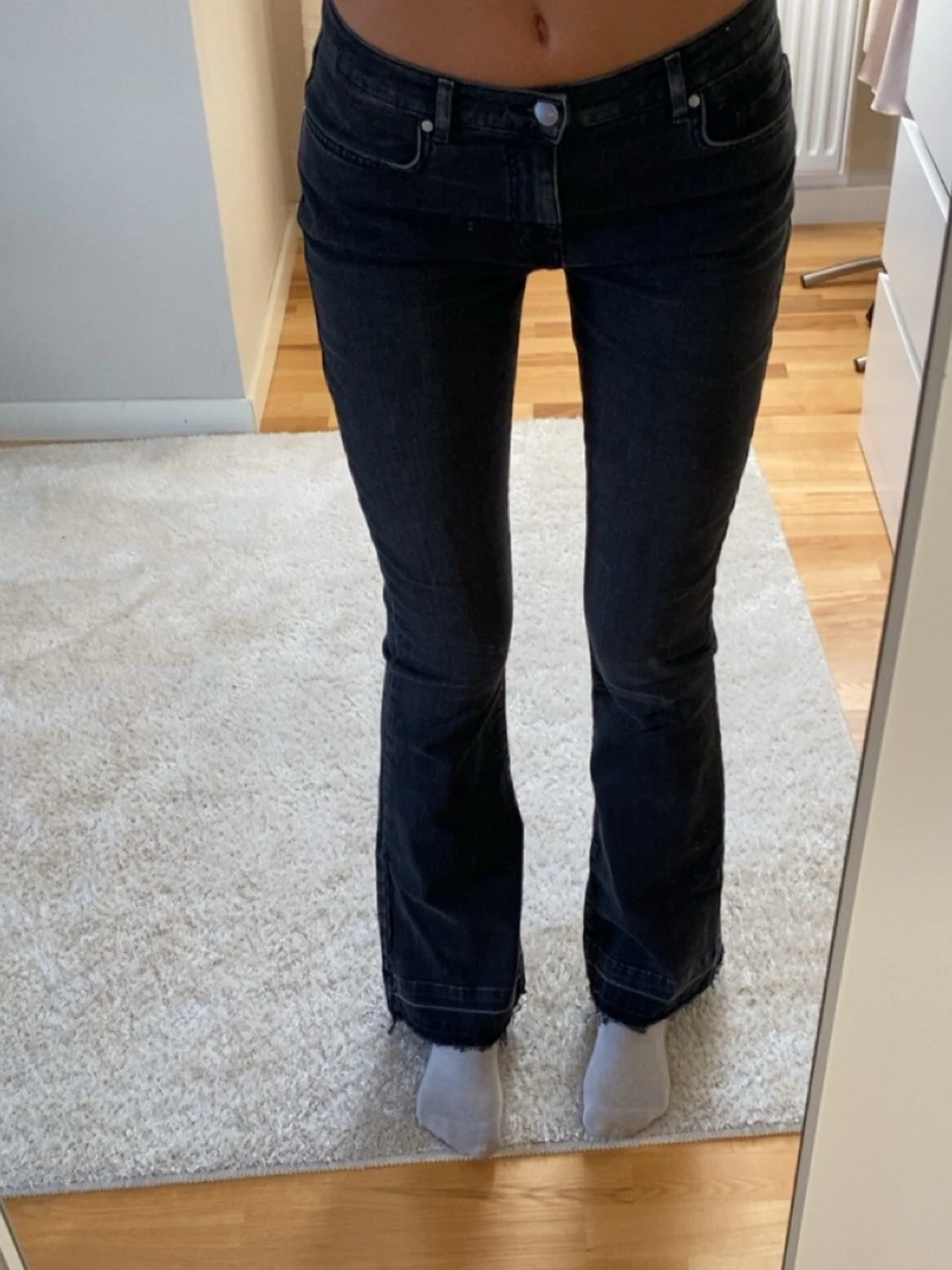 svarta jeans - 1