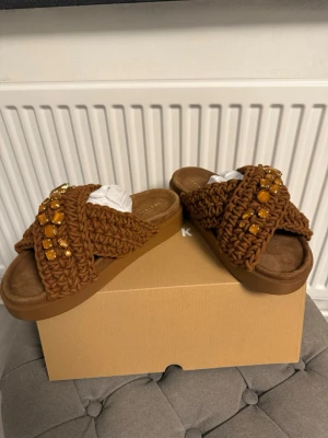 Populär och slutsåld Inuikii sandaler  - Helt ny oanvänd Inuikii  str 38 I nyaste modellen tyvärr passar inte till mina fötter 🦶