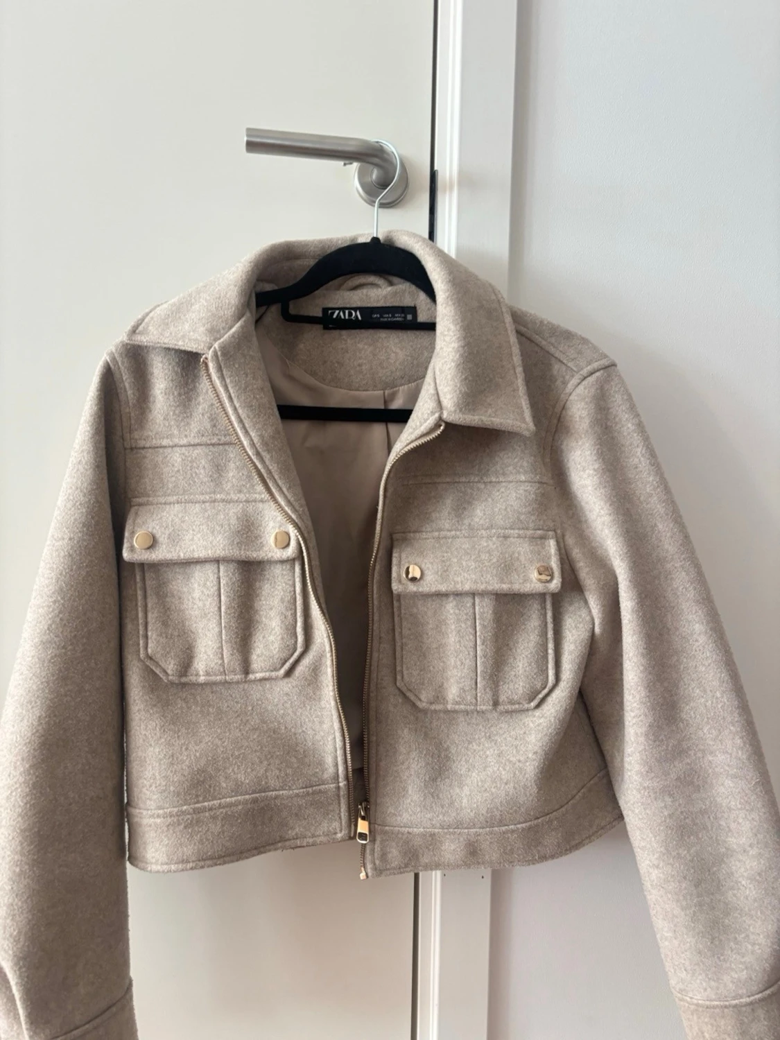 Beige ullkappa från Zara