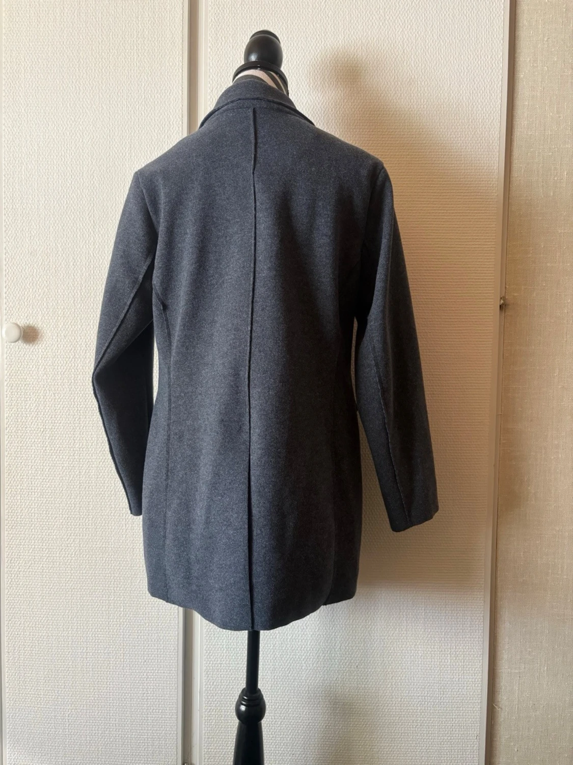 Mörkgrå klassisk ullrock - 1