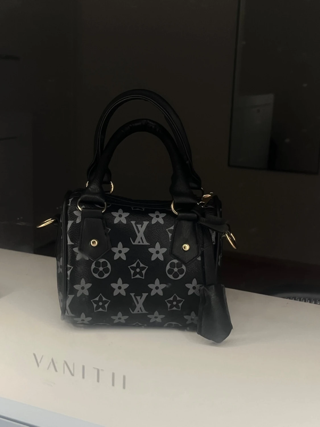 Handbag