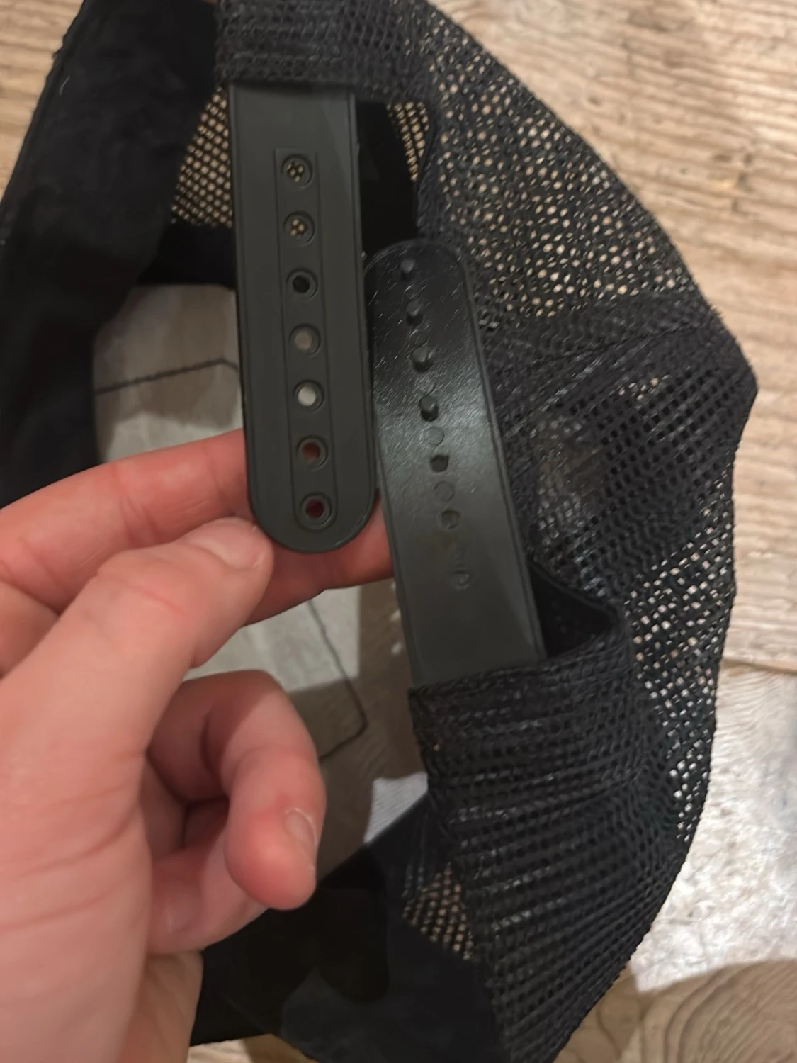 Svart truckerkeps från Hatstore - 2