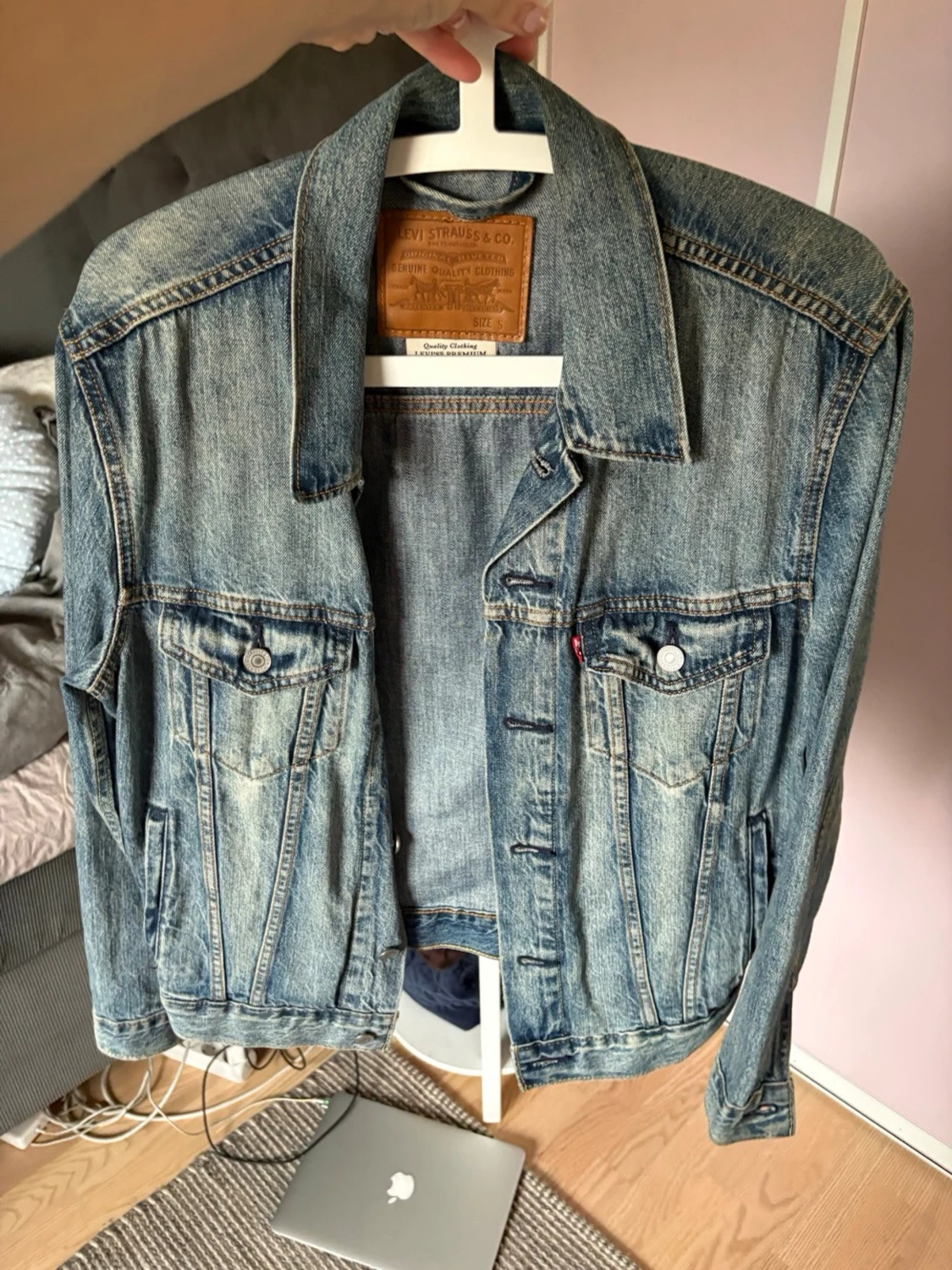 Klassisk blå Levi's jeansjacka 👖