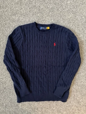Ralph Lauren Polo navy blue knit sweater - Size M, true to size. As new, never worn 