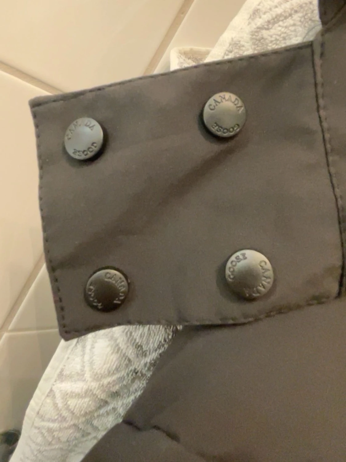 Svart dunjacka från Canada Goose - 4