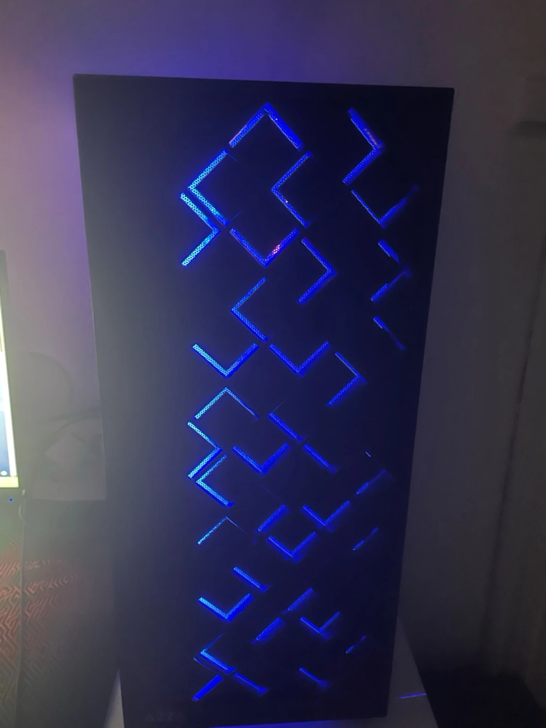 RGB-belyst stationär gamingdator - 3