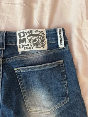 Blå jeans från Cheap monday  - Säljer ett par superfina Cheap Monday Jeans i storlek xs/s. Dem är uppsydda lite i benen!  Skriv vid frågor🌸