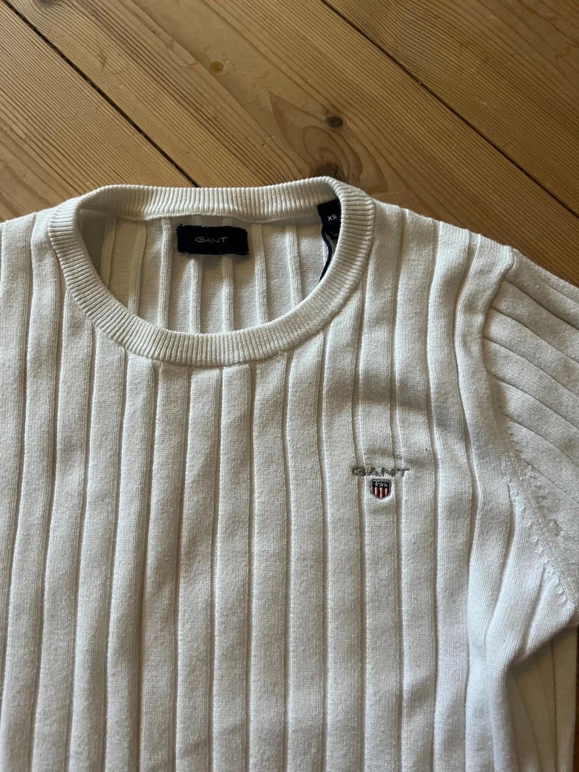 Vit ribbad tröja från GANT - 3