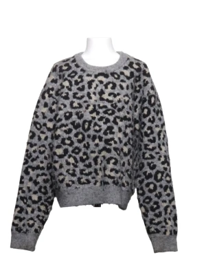 Leopard tröja zara  - Söt leopard tröja från Zara kommer ej till användning.💕