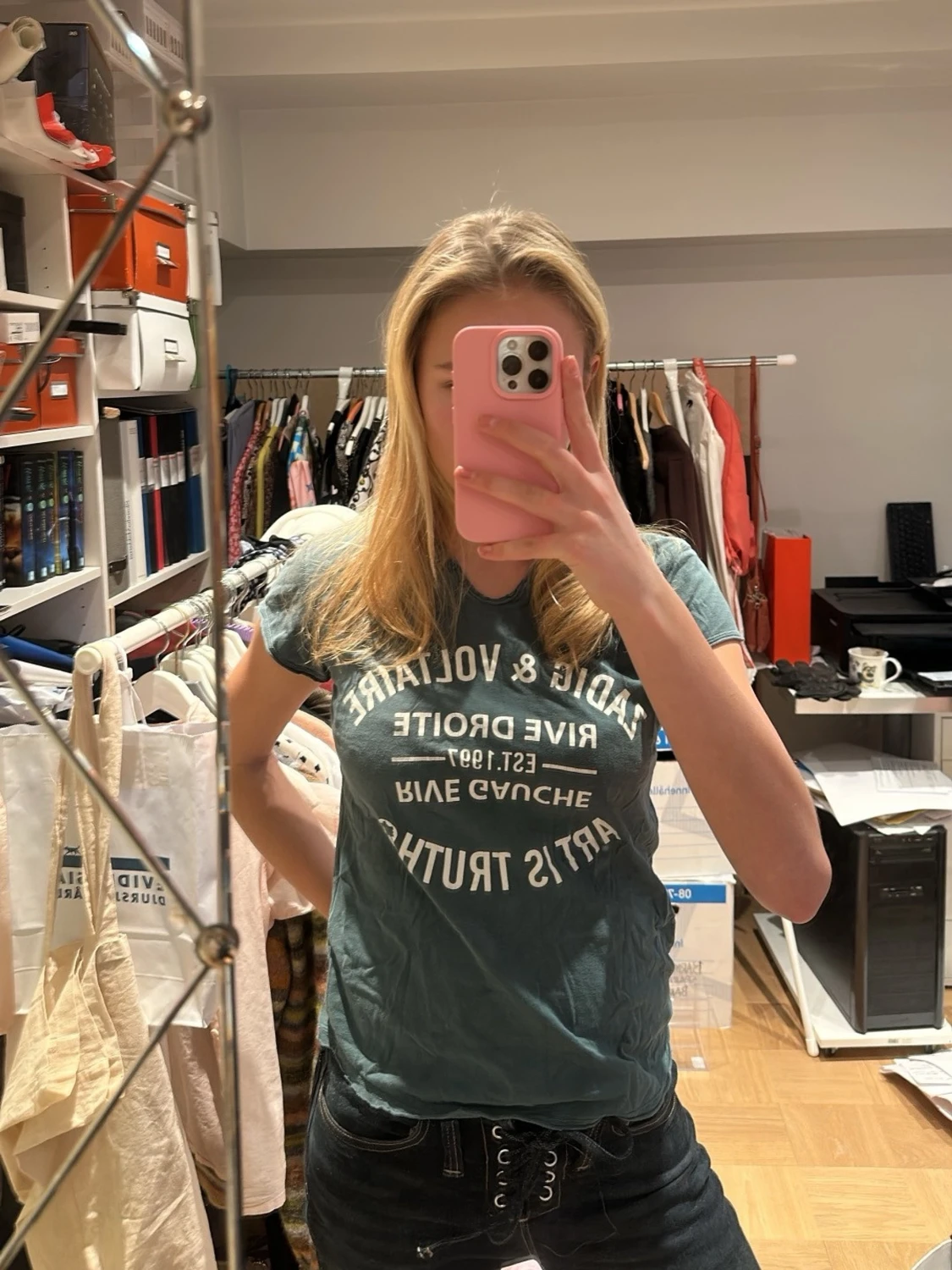Grön t-shirt med tryck från Zadig