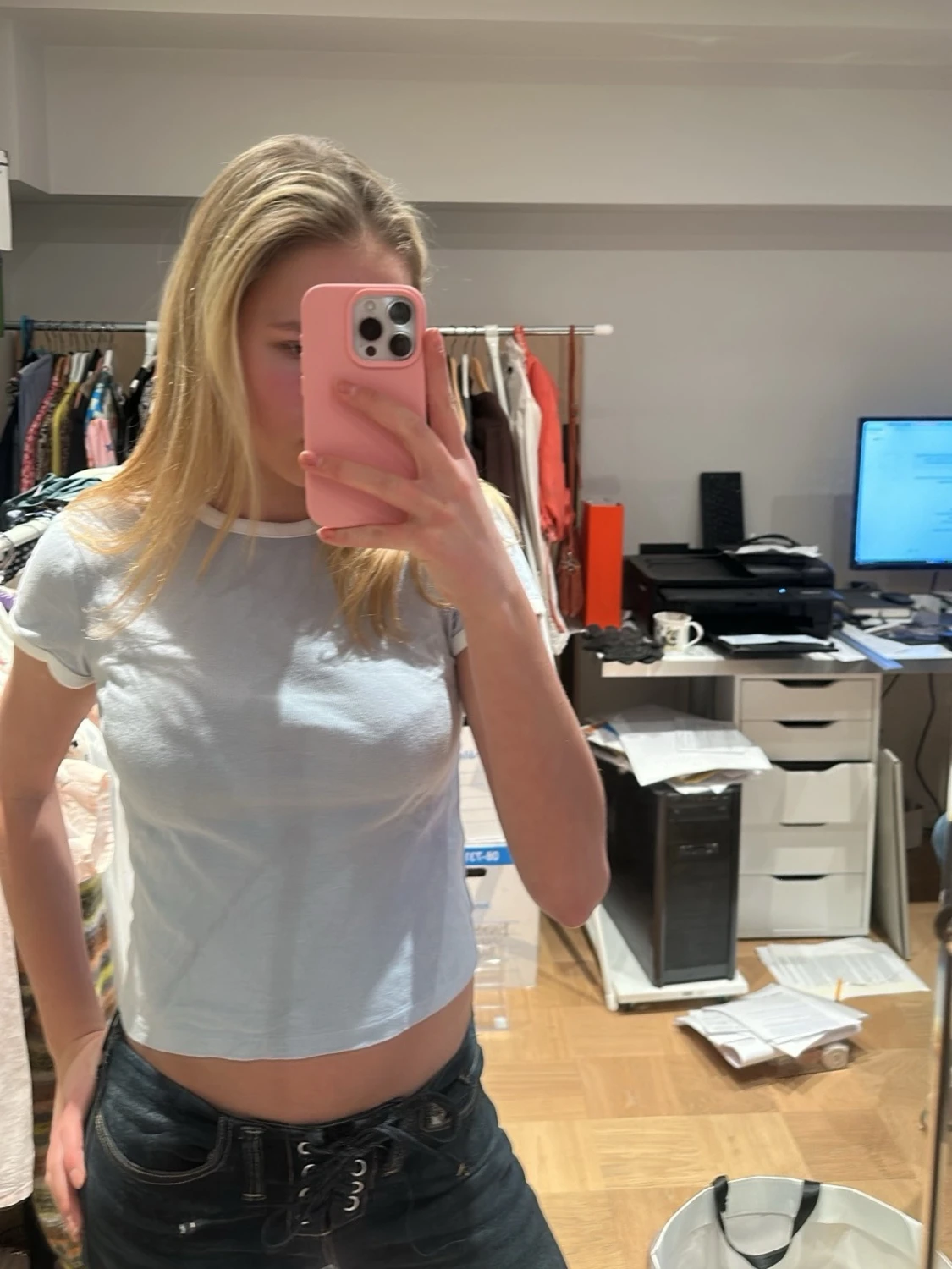 Ljusblå croppad t-shirt - 1