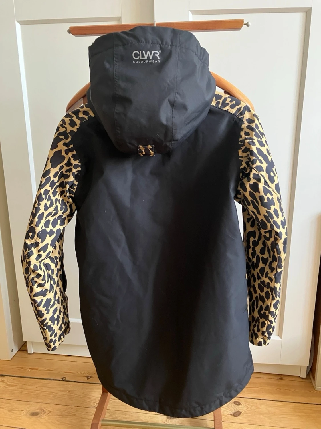 Leopardmönstrad skidjacka  från CLWR - 3