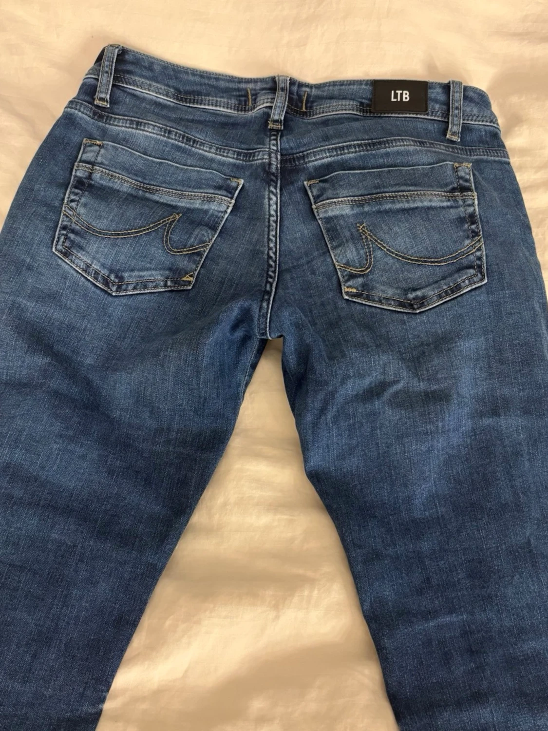 Lågmidjade jeans - 2