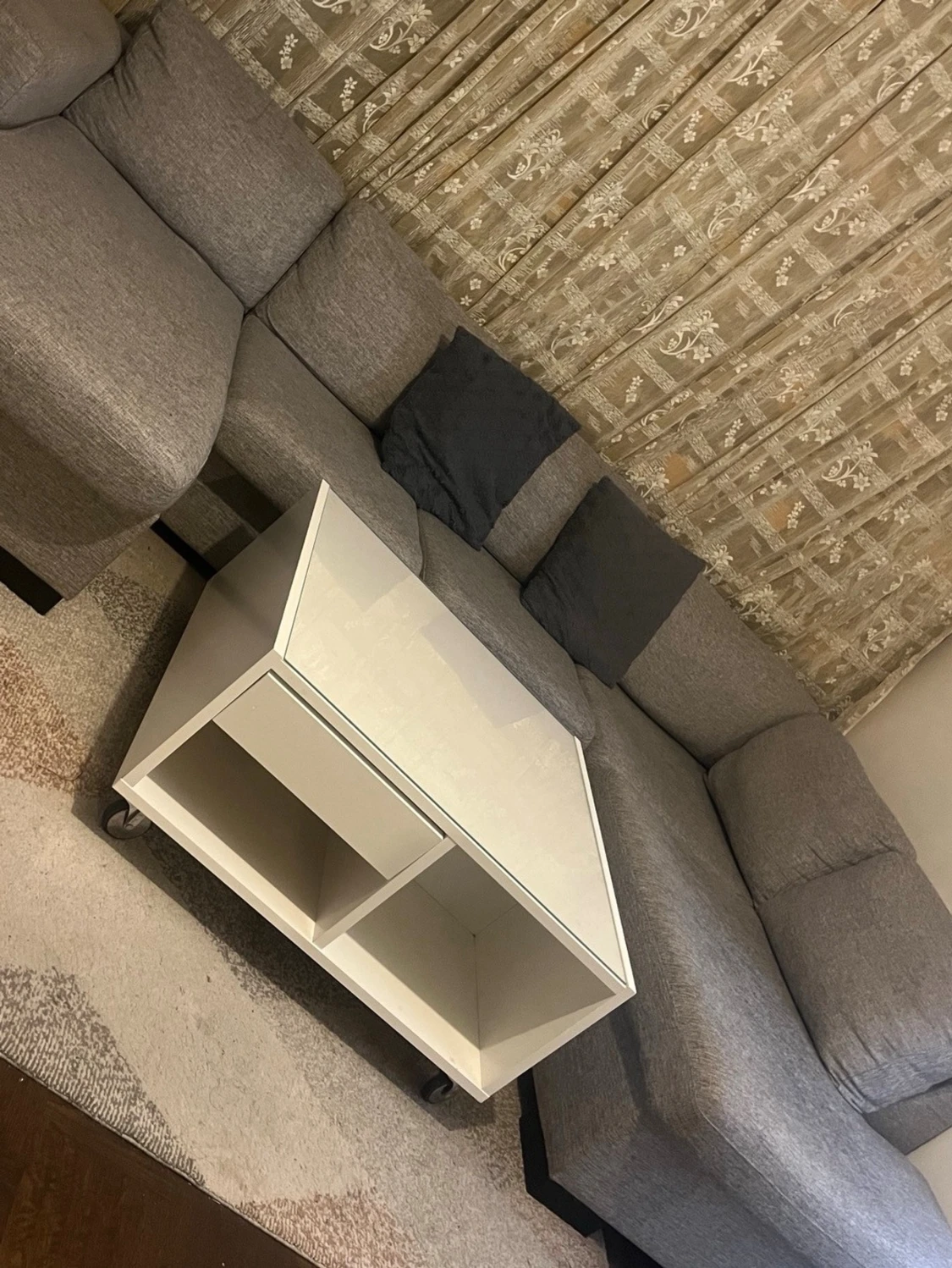  vittbord med hjul - 1