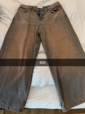 Jeans - Nypris på bild. 34/30