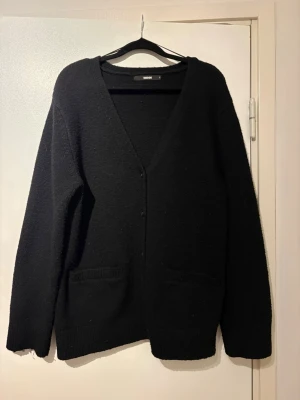 Kofta från Bikbok - Superfin kofta i storlek S, fint skick🌟🌟