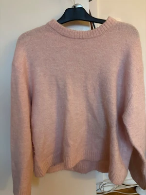 Rosa stickad tröja från Gina🩷 - Fin rosa tröja fin Gina i storlek M