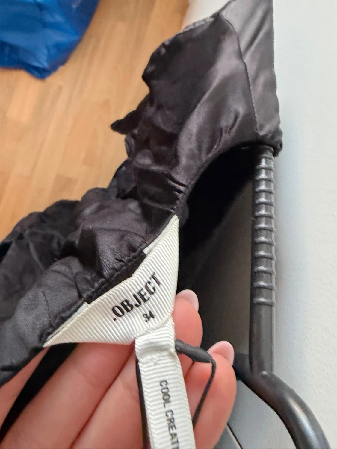 Svart långärmad blus från Object - 2