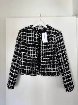 Veronica Virta kavaj - Helt ny kavaj från Veronica Virta. Nypris ca 3000kr. 