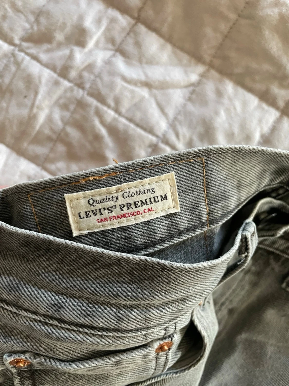 Grå Levi's 501 jeans - 4