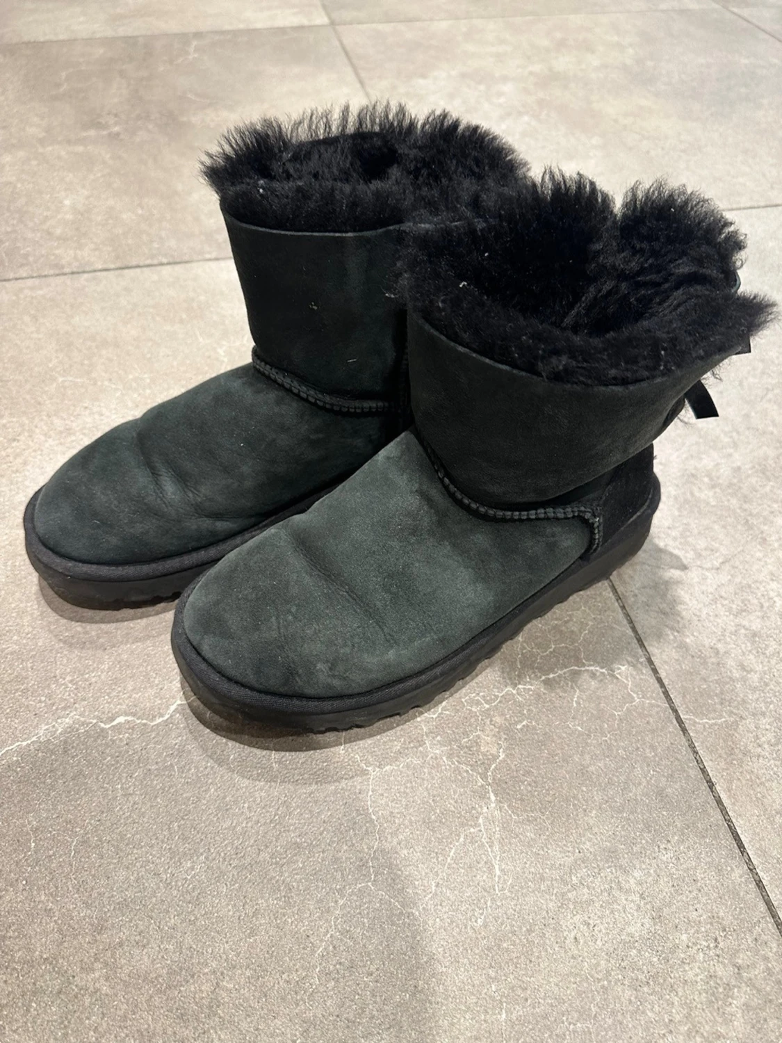 Svarta UGG boots