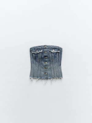 Jeanstopp - Jätte söt topp i denim, har bara använt den några gånger💖Nypris 329