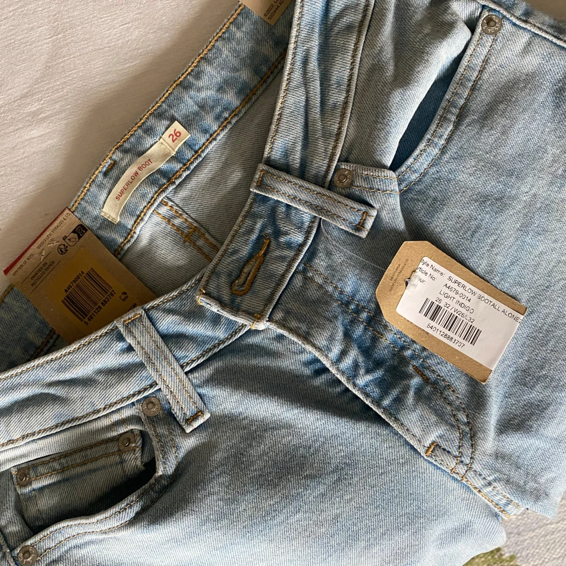 Levi's ljusblå bootcut jeans - 1