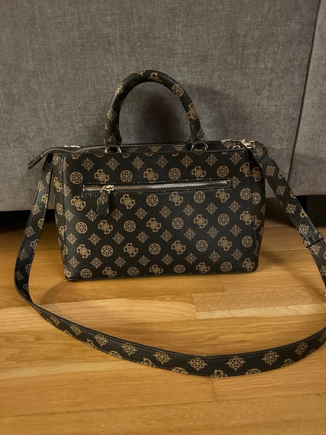 Guess väska - 1