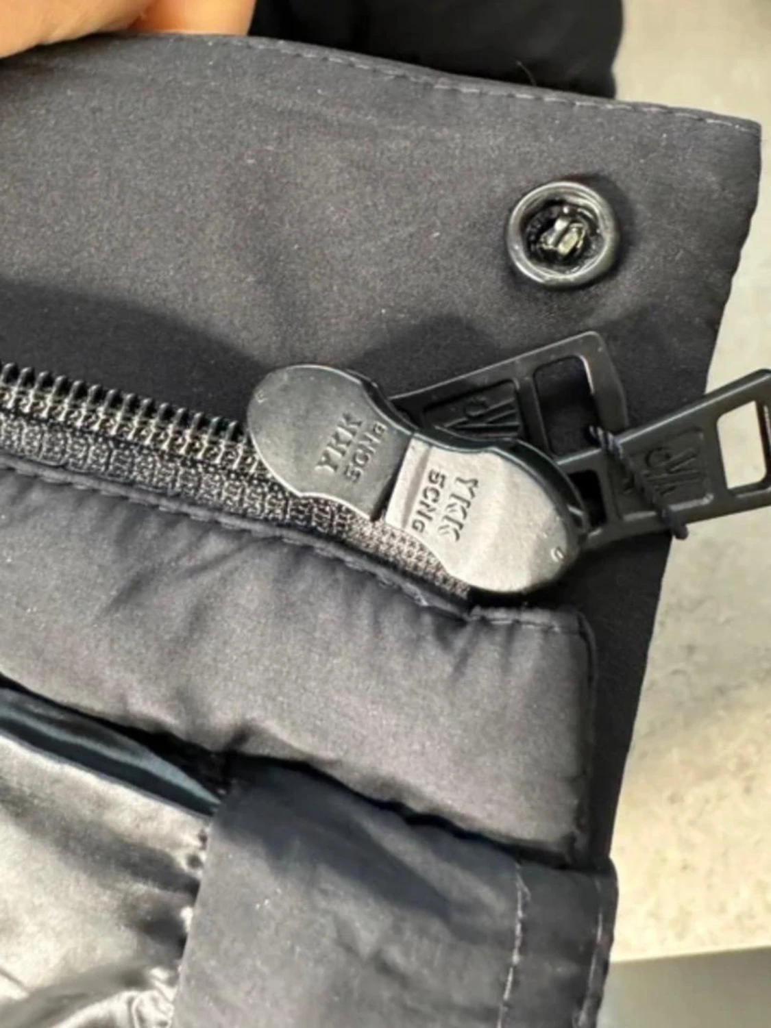 Moncler madeira  - 3