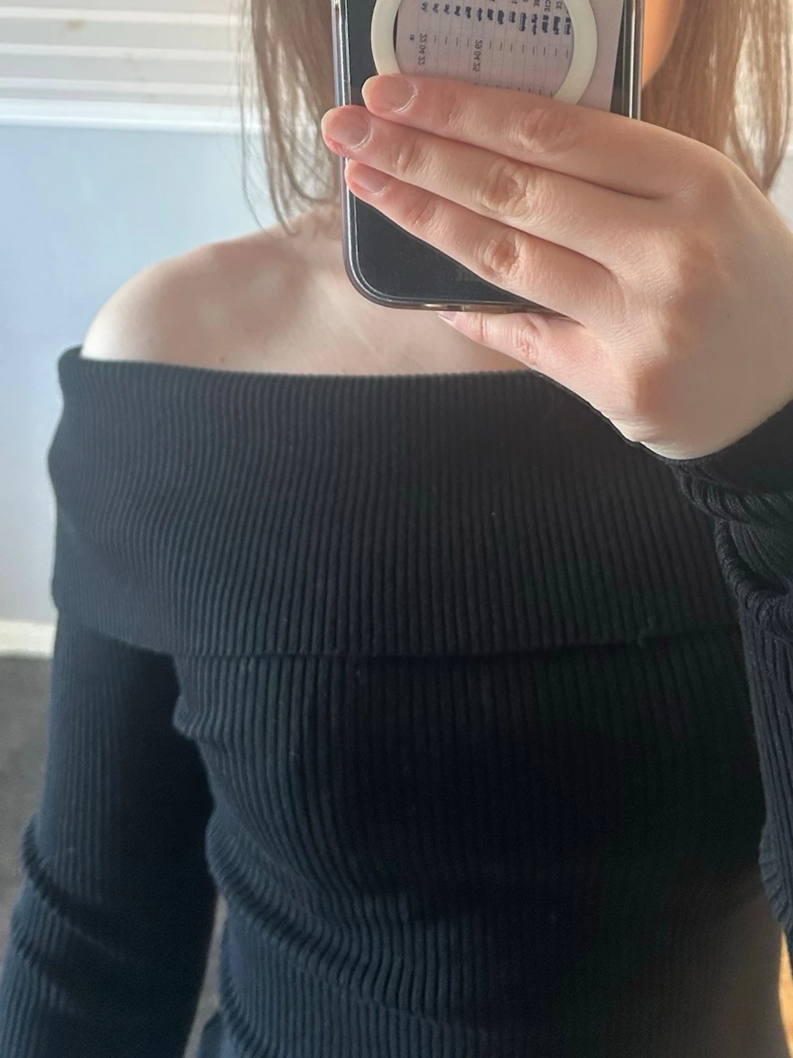 Svart ribbad offshoulder topp - 1