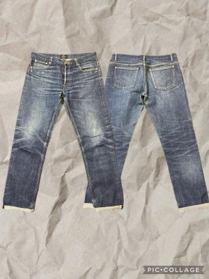 Apc selvedge jeans - Säljer dessa sjukt snygga selvedge jeans från apc med sjukt snygga fades och nice passform! Dom är i fint skick och i modellen petit standard som är slimfit!  Plagg nmr: 106