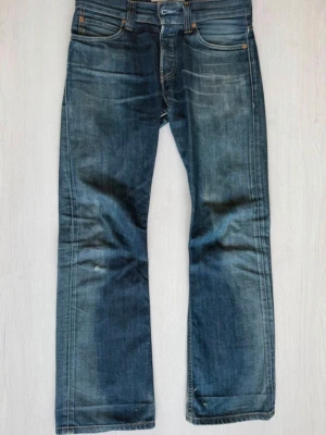 Levis 512 straight bootcut jeans  - Säljer ni ett par riktigt feta och eftertraktade Levis 512 jeans k storlek 29/32! Mycket fint skick! Tveka inte med att ställa frågor!