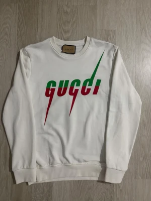 Gusci white sweater - Brand new, size M and its true to size