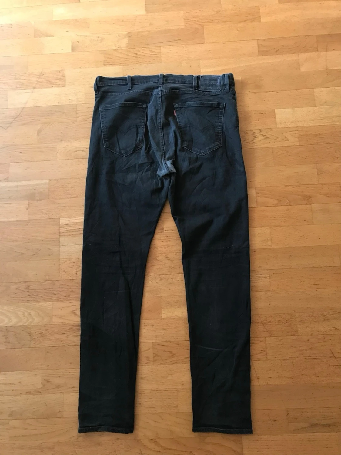 Svarta Levi's 512 jeans med rak passform - 3