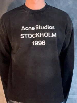 Acne studios longsleeve (S/Black) - Great condition, never worn. Same day shipping. Comes with the original bag. Feel free to ask questions.