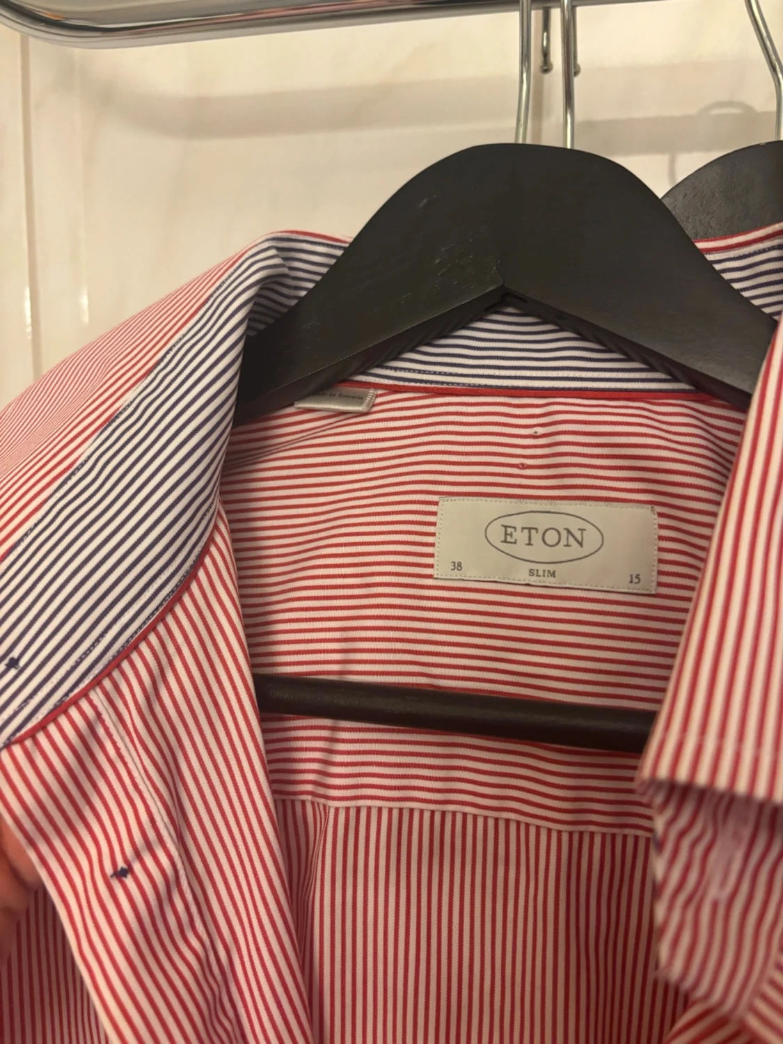 Rödvit randig skjorta från Eton